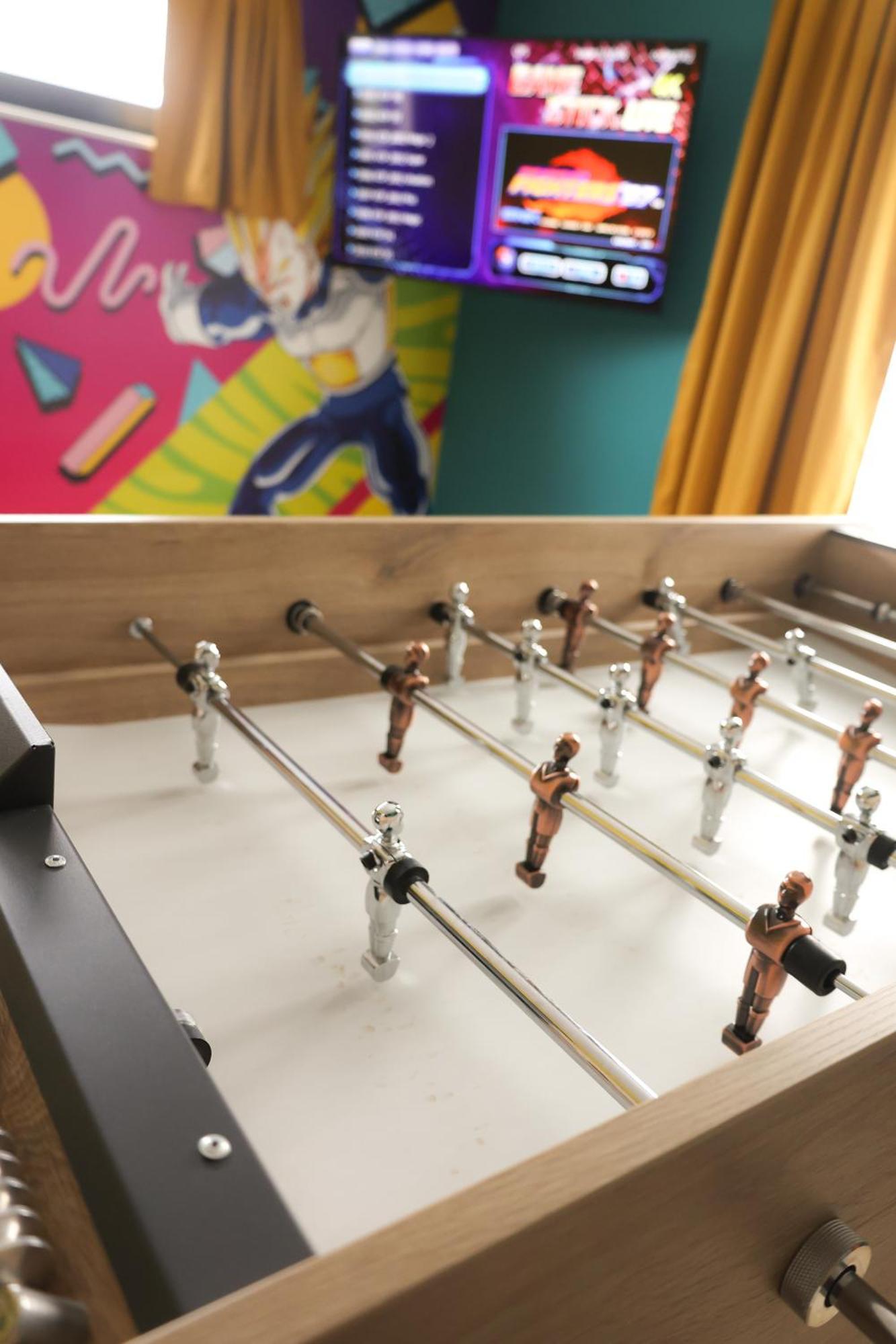 Capsule 90'S - Balneo - Sauna - Flipper - Billard - Netflix - Nintendo Switch & Jeux - Mons  Exterior foto